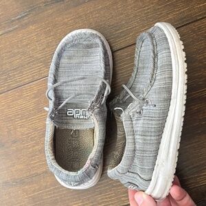 Hey Dude Wally Toddler Linen Stone Slip On Sneakers Size 10